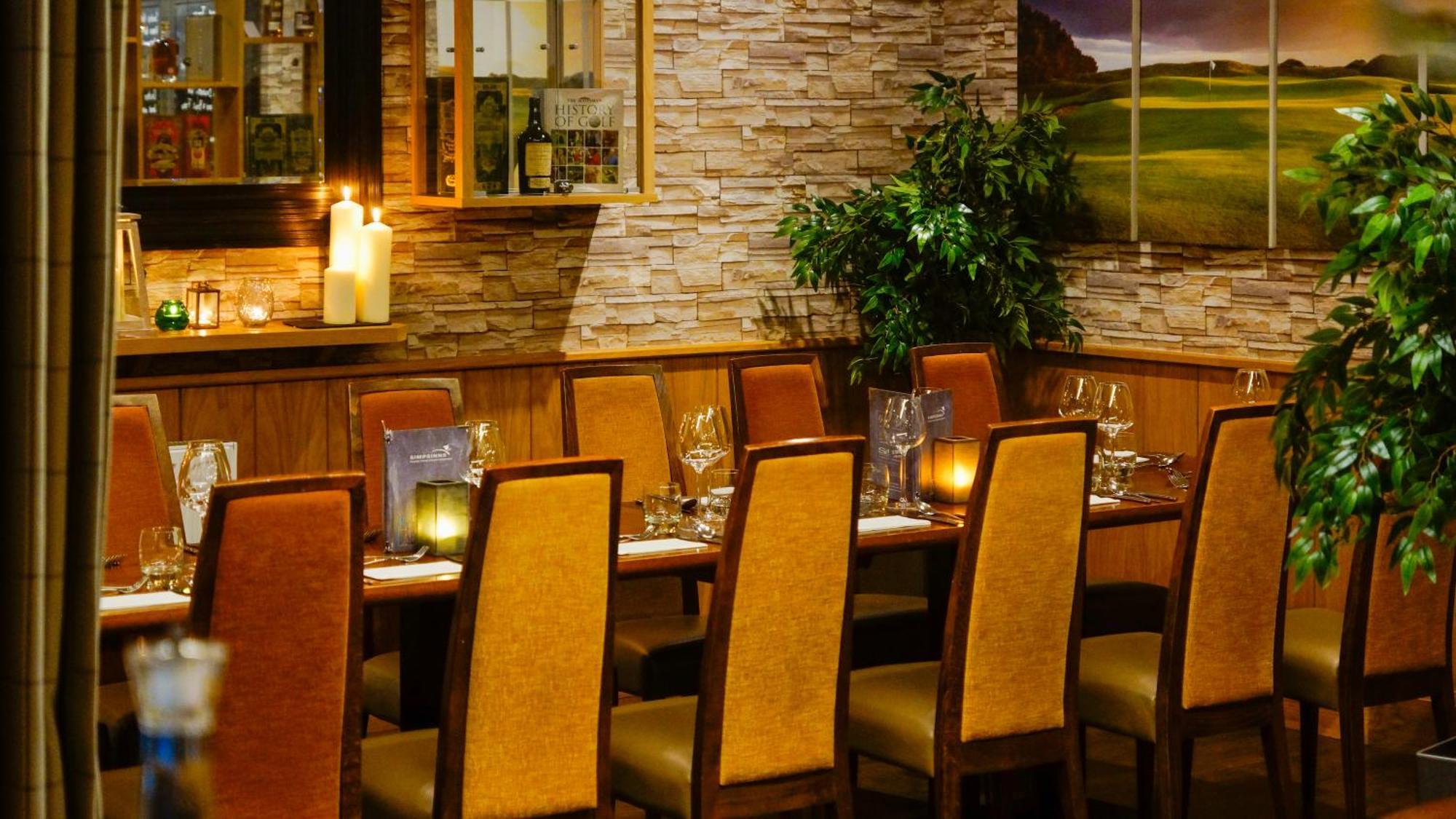 The Loans Inn Трун Екстер'єр фото